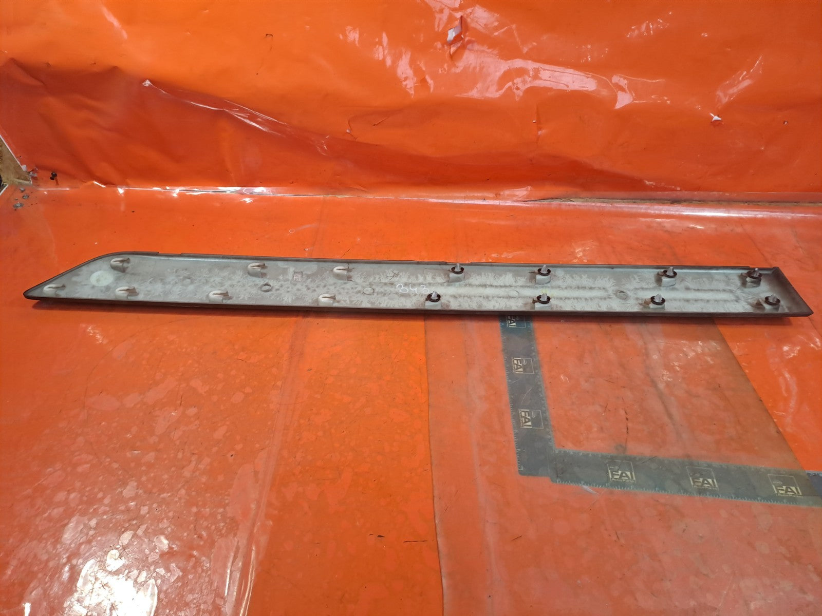 ✅2023 FORD TRANSIT CUSTOM BODY MOULDING TRIM REAR RIGHT BK21-29076 A343 - Image 10
