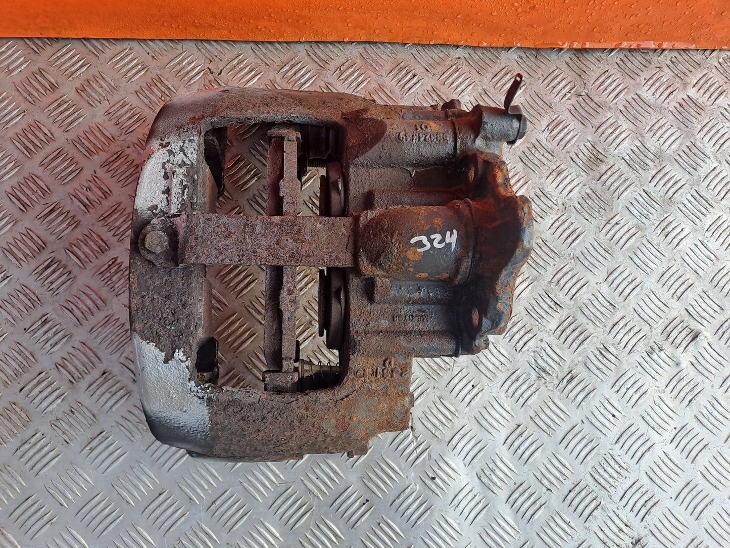 ebay-src:https://i.ebayimg.com/00/s/mtiwmfgxnjaw/z/j1oaaeswmqhpqbeb/$_57.jpg