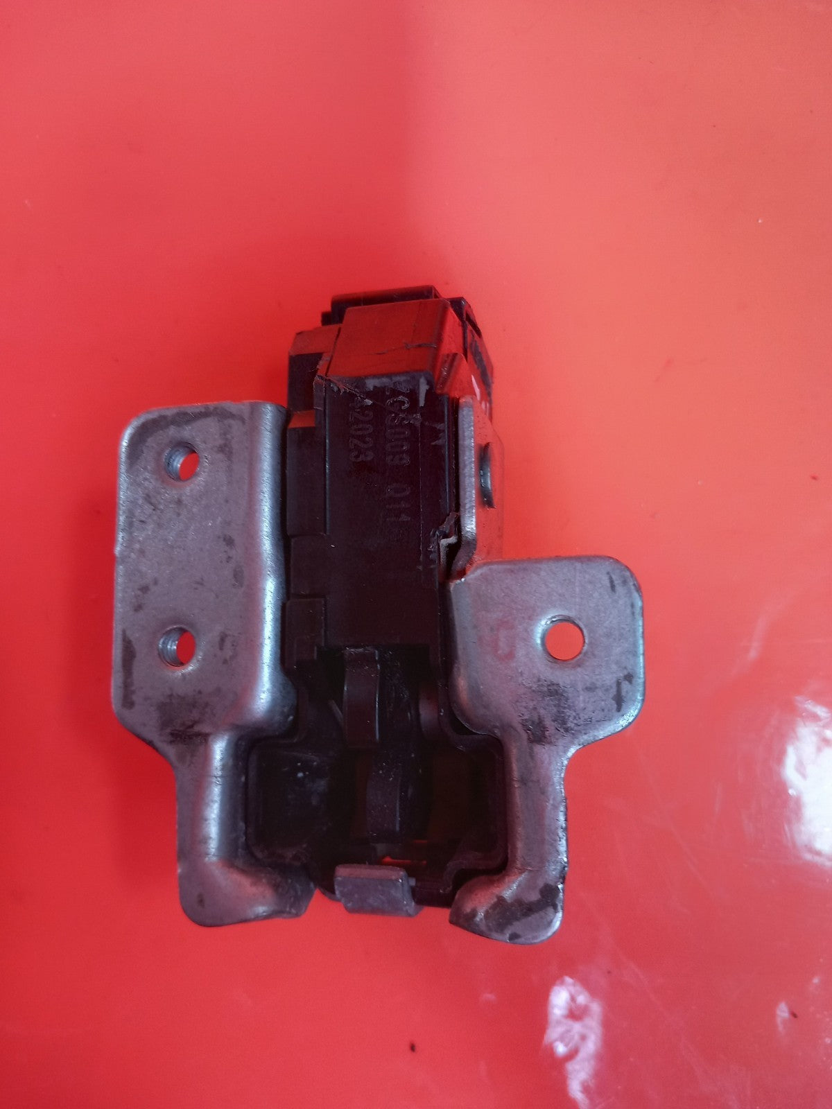 ebay-src:https://i.ebayimg.com/00/s/mtywmfgxmjaw/z/6lgaaeswnz9qfx-q/$_57.jpg