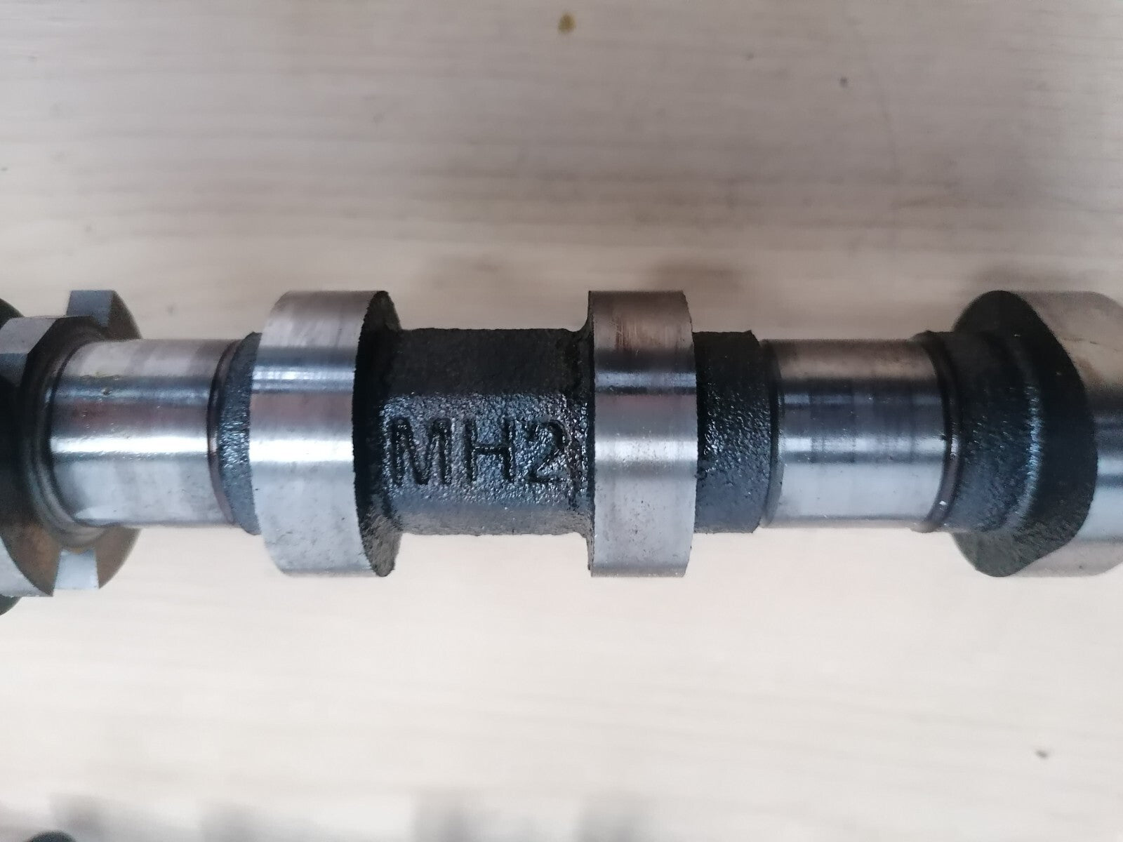 TOYOTA C-HR HYBRID 2020 PAIR OF CAMSHAFTS 13050-25010 Warranty A016 - Image 6