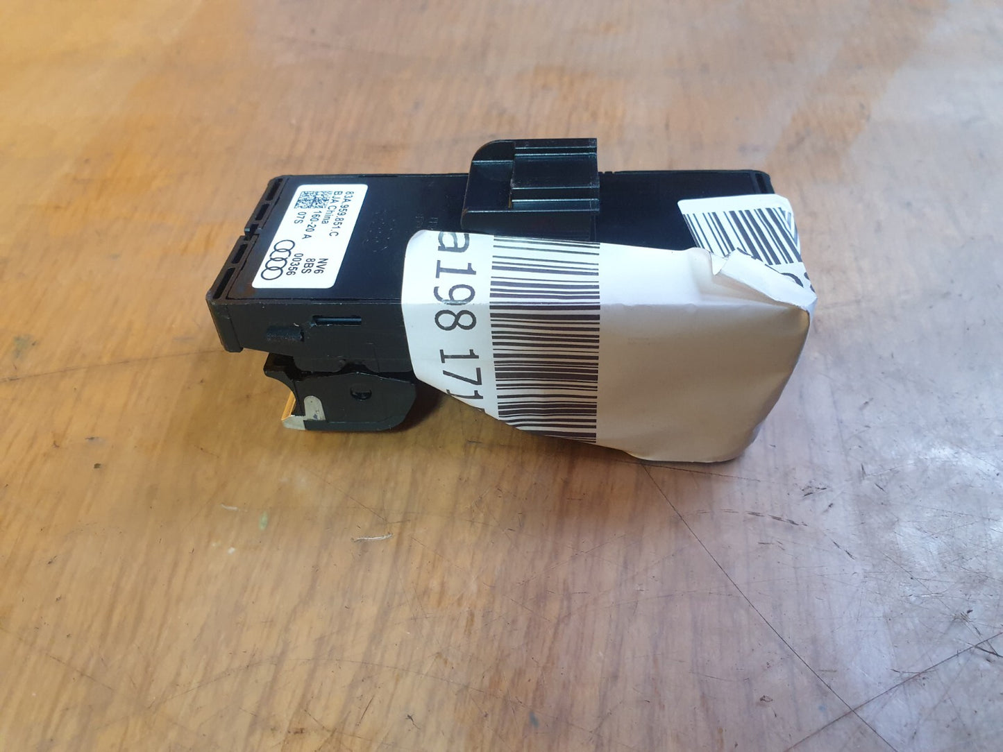 ebay-src:https://i.ebayimg.com/00/s/mtiwmfgxnjaw/z/zaoaaoswy~xmmor7/$_57.jpg