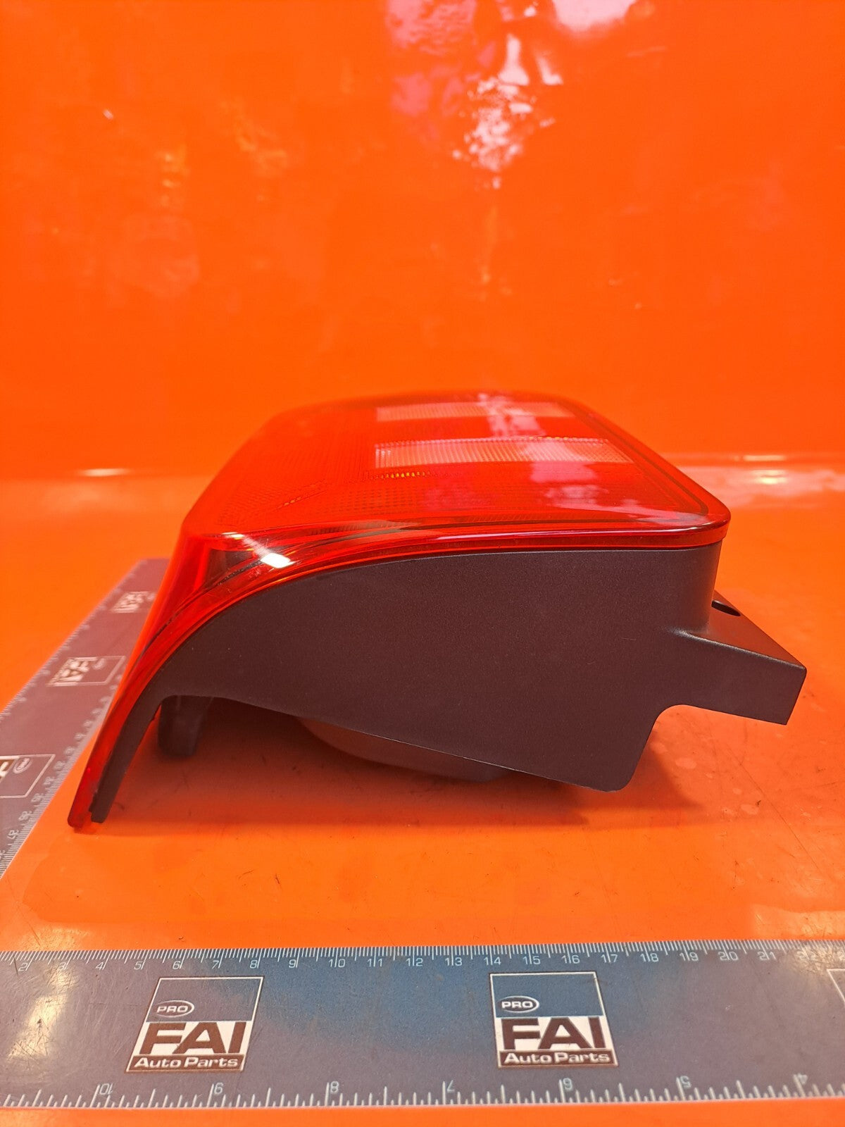 VW TRANSPORTER T6 2.0 DIESEL 2016 REAR LEFT LIGHT 2SK012338-01 Warranty A225 - Image 5