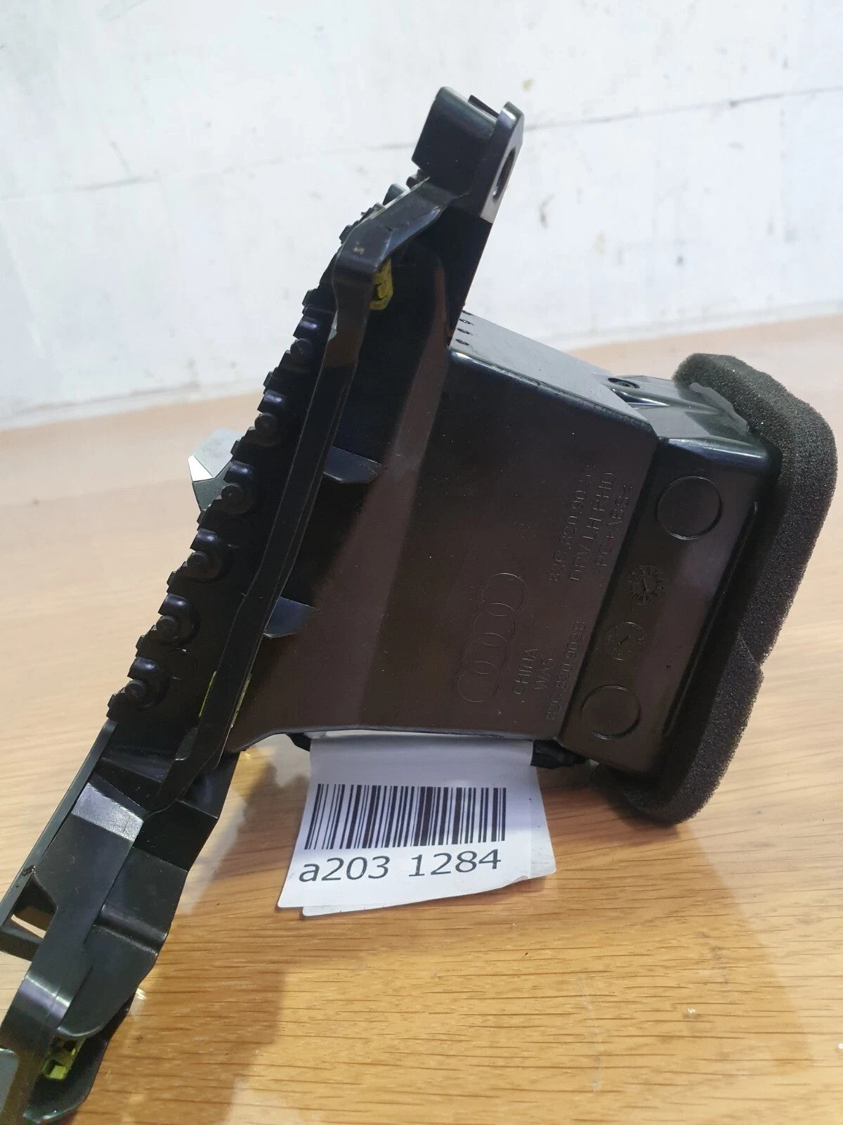 ✅Audi A1 Sport 1.0 Petrol 2020 Dashboard Left Air Vent 82C820902C Warranty A203 - Image 8