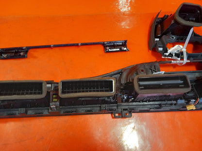 Audi A5 F5 S-Line 2016 Dashboard Air Vent Trim Set 8W2820901C Warranty A142 - Image 10