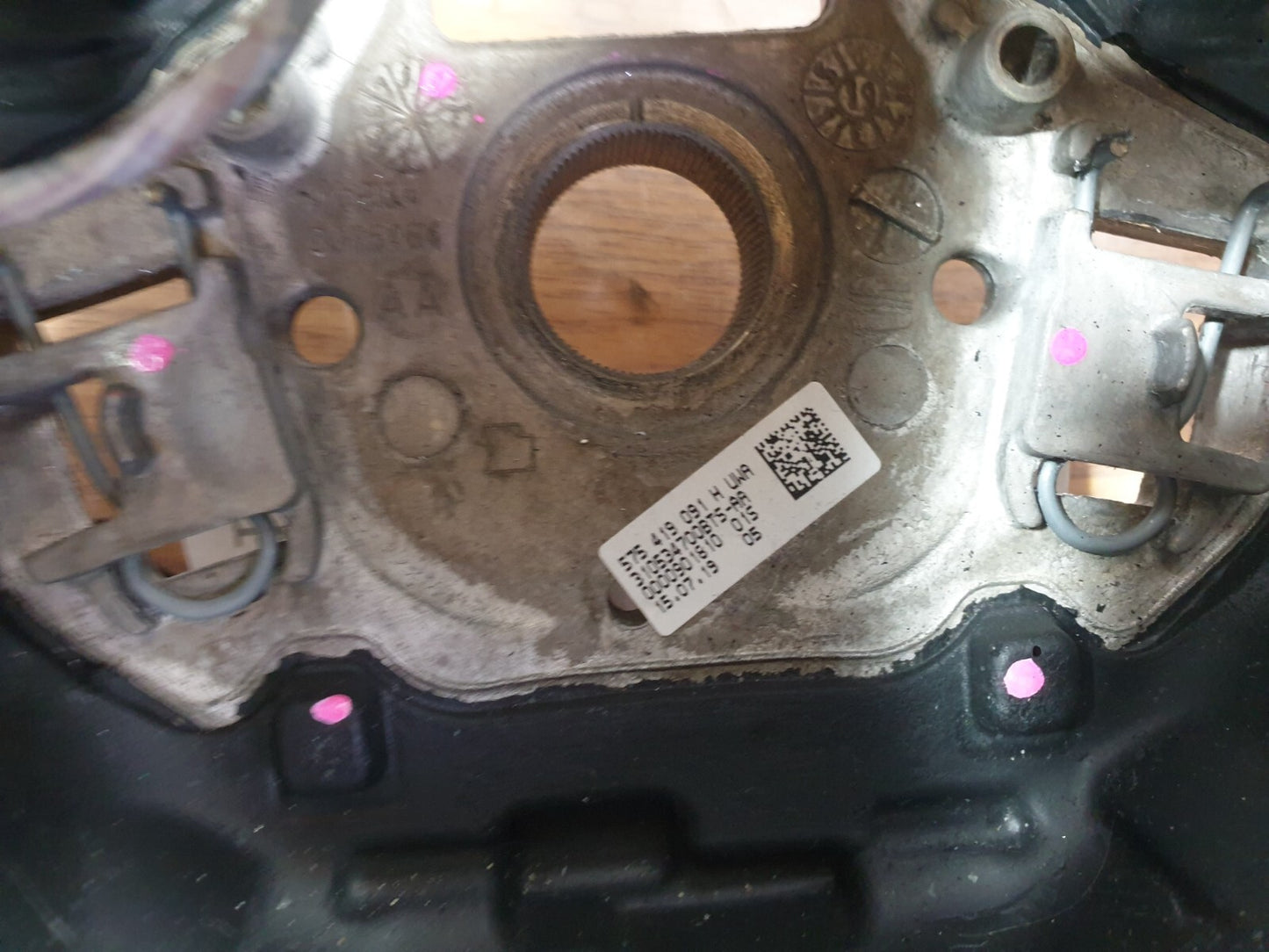 SEAT Arona Fr Tsi 1.0 Petrol 2019 MULTIFUNCTION STEERING WHEEL 575419091H A217 - Image 10