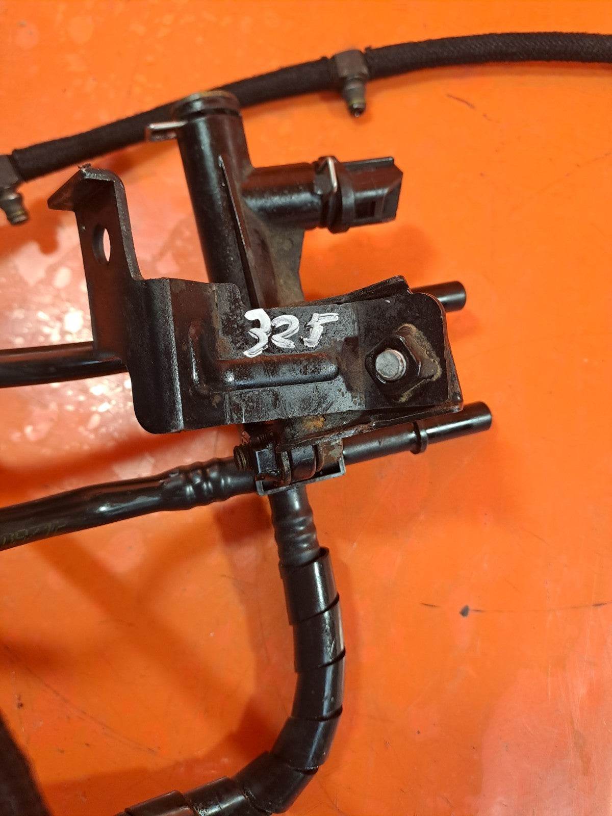 ebay-src:https://i.ebayimg.com/00/s/mtywmfgxmjaw/z/hcqaaeswfvxpjmf6/$_57.jpg