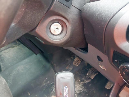 ✅Ford Transit Custom 2.2 Diesel 2014 Breaking Price Per Wheel Nut Only White - Image 10