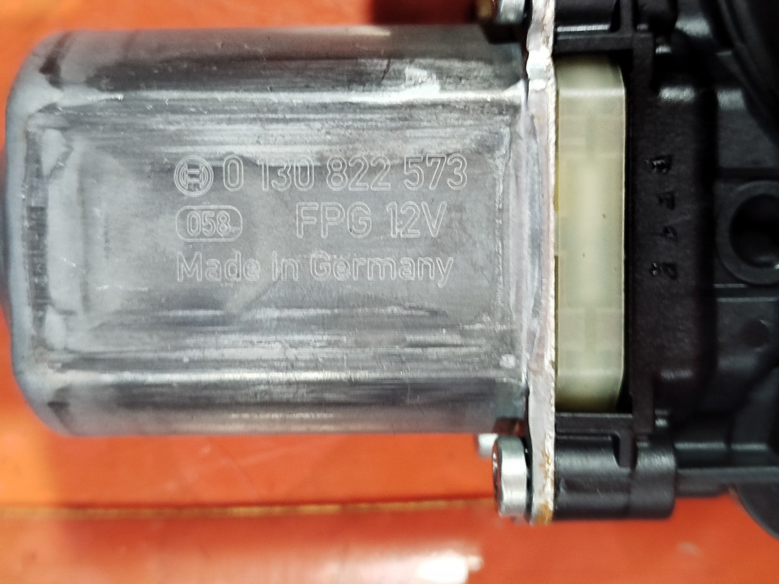 ebay-src:https://i.ebayimg.com/00/s/mtiwmfgxnjaw/z/gdwaaeswv81pgmrt/$_57.jpg
