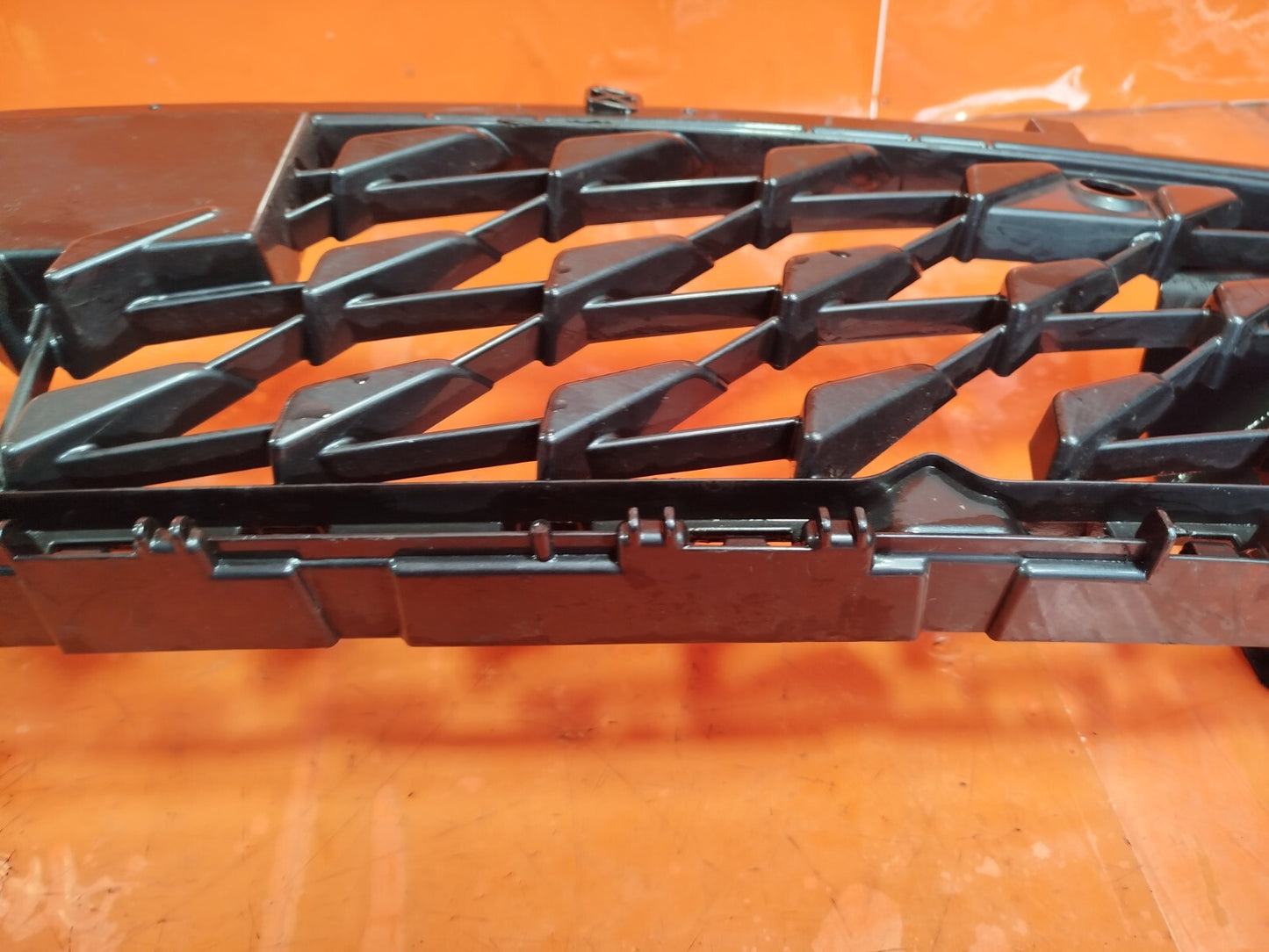 ✅CUPRA BORN V2 Ev 2023 FRONT BUMPER GRILL 10E853949C 10E853950C Warranty A272 - Image 8