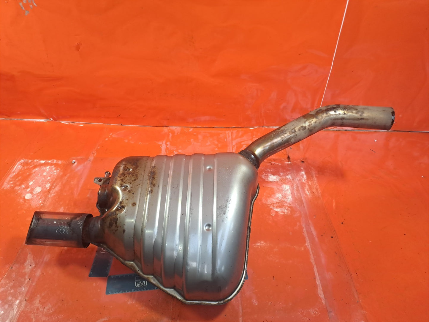 ✅2012 AUDI Q5 8R S LINE 2.0P EXHAUST MUFFLER BOX 8R0253611P + WARRANTY A276 - Image 1