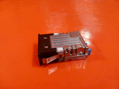 BMW F40 116D 1.5 Diesel 2021 Dual USB Port Charging Socket 8711938 Warranty A365 - Image 9