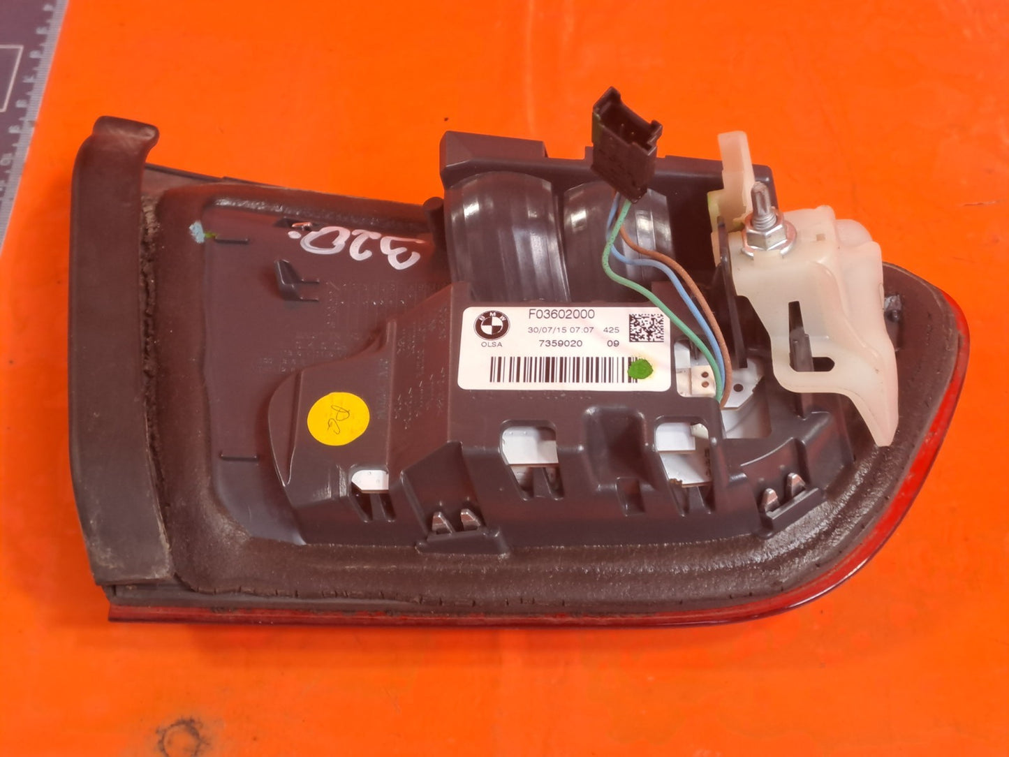 ✅2015 BMW 1 SERIES F20 REAR RIGHT INNER TAIL LIGHT 7359020 + WARRANTY A320 - Image 9