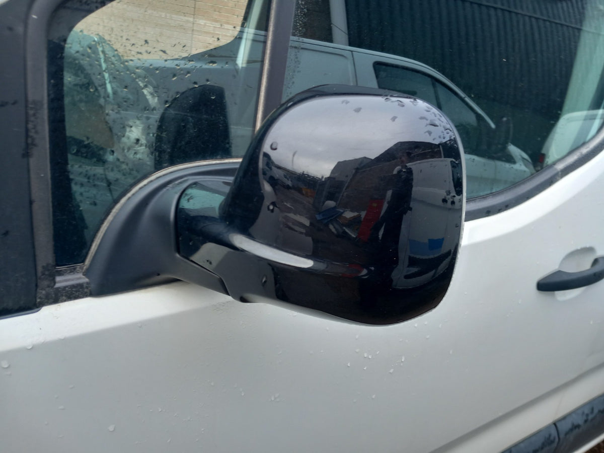 2022 Peugeot Partner K9 Front Left Wing Mirror Power Folding Warranty A419 - Image 1