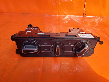✅VW T-Cross 1.0 Petrol 2020 Heater Switch Climate Control Panel 2G2820045H A010 - Image 3