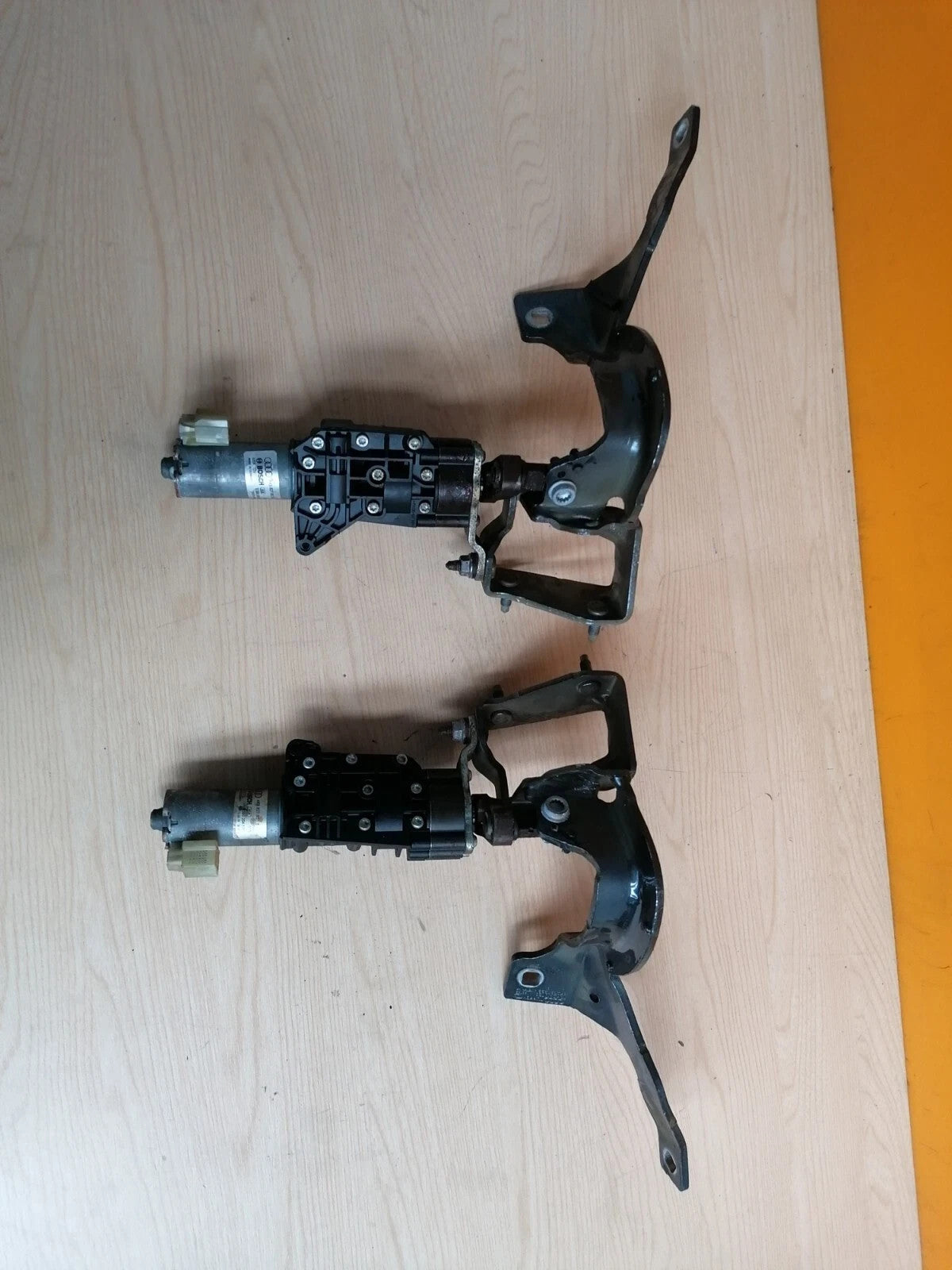 ✅Audi A6 S Line 2.0 Diesel 2019 Tailgate Trunk Boot Lift Motor Pair 1397221037 - Image 8