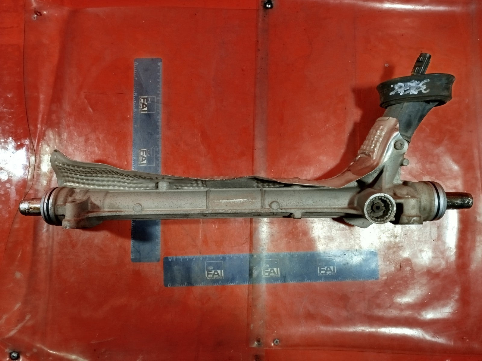 ebay-src:https://i.ebayimg.com/00/s/mtiwmfgxnjaw/z/l-iaaeswjmbpwqzf/$_57.jpg