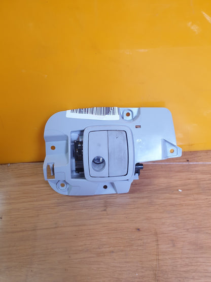 ebay-src:https://i.ebayimg.com/00/s/mtywmfgxmjaw/z/l7qaaoswjttme--m/$_57.jpg