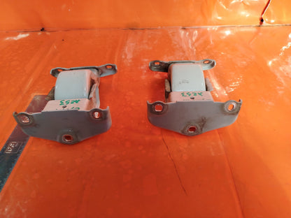 ✅2016 FIAT TALENTO 1.6D PAIR REAR RIGHT DOOR HINGE TOP & BOTTOM + WARRANTY A253 - Image 4