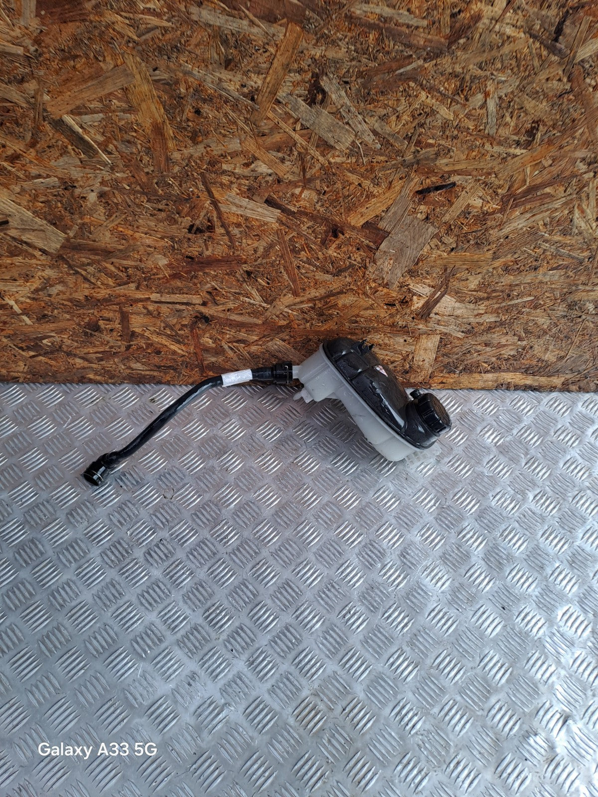 ✅MERCEDES B180 W246 2012 1.8 Diesel TANK EXPANSION OVERFLOW BOTTLE A2465000049 - Image 6