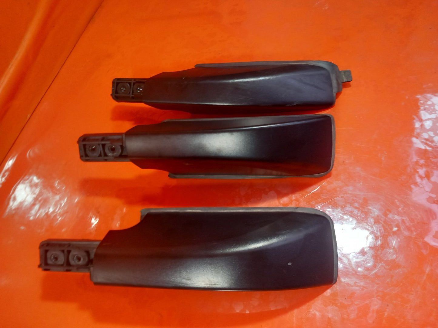 2021 Ford Ranger Wildtrak Roof Rail Bracket x3 AB39-26550A63-AD Warranty A407 - Image 2