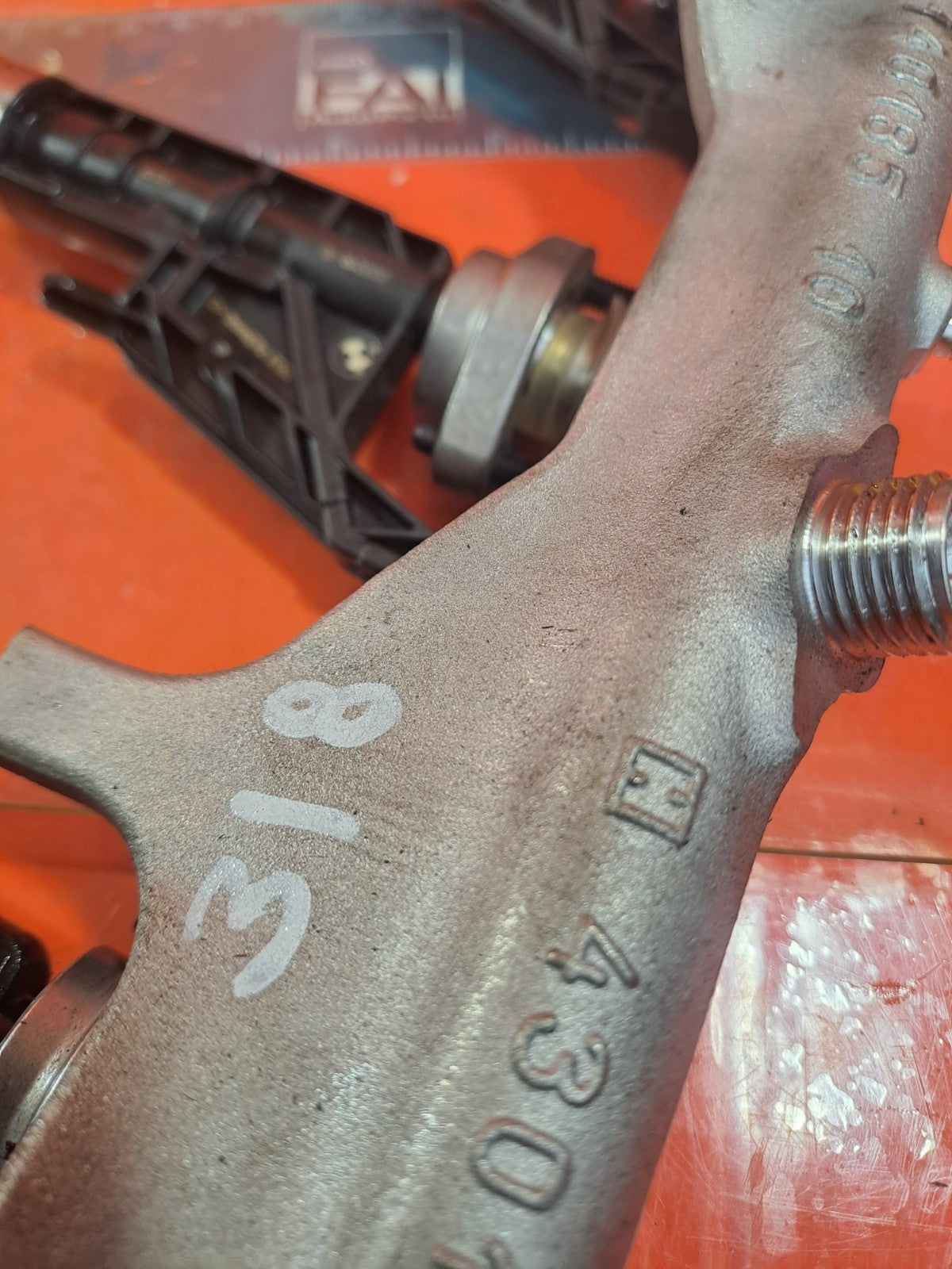✅2016 BMW 2 SERIES M240I F22 FUEL INJECTION RAIL 7643082 + WARRANTY A318 - Image 12