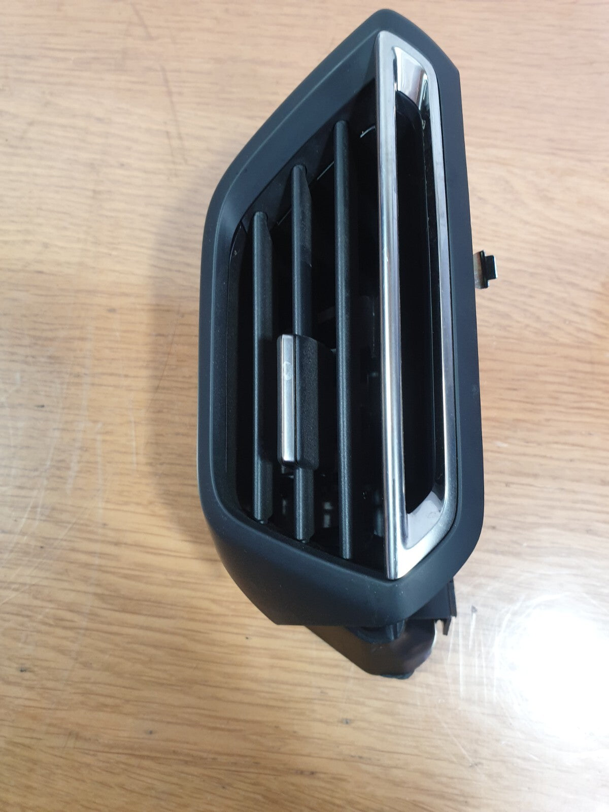 ebay-src:https://i.ebayimg.com/00/s/mtywmfgxmjaw/z/vrwaaoswn65m1lvn/$_57.jpg