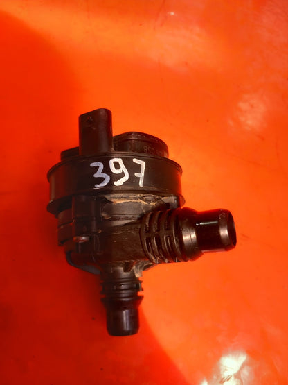 2025 Mercedes GLE W167 AMG Auxiliary Water Pump A0005006300 Warranty A397 - Image 2
