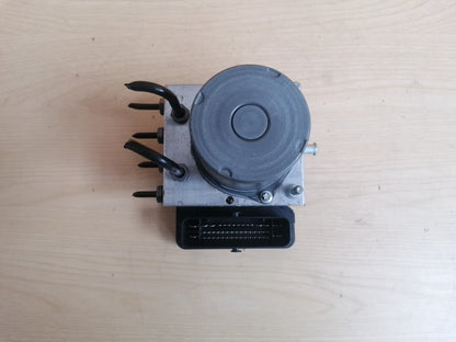 ✅2020 MERCEDES A CLASS W177 1.3P ABS PUMP CONTROL MODULE A1779007805 A050 - Image 3