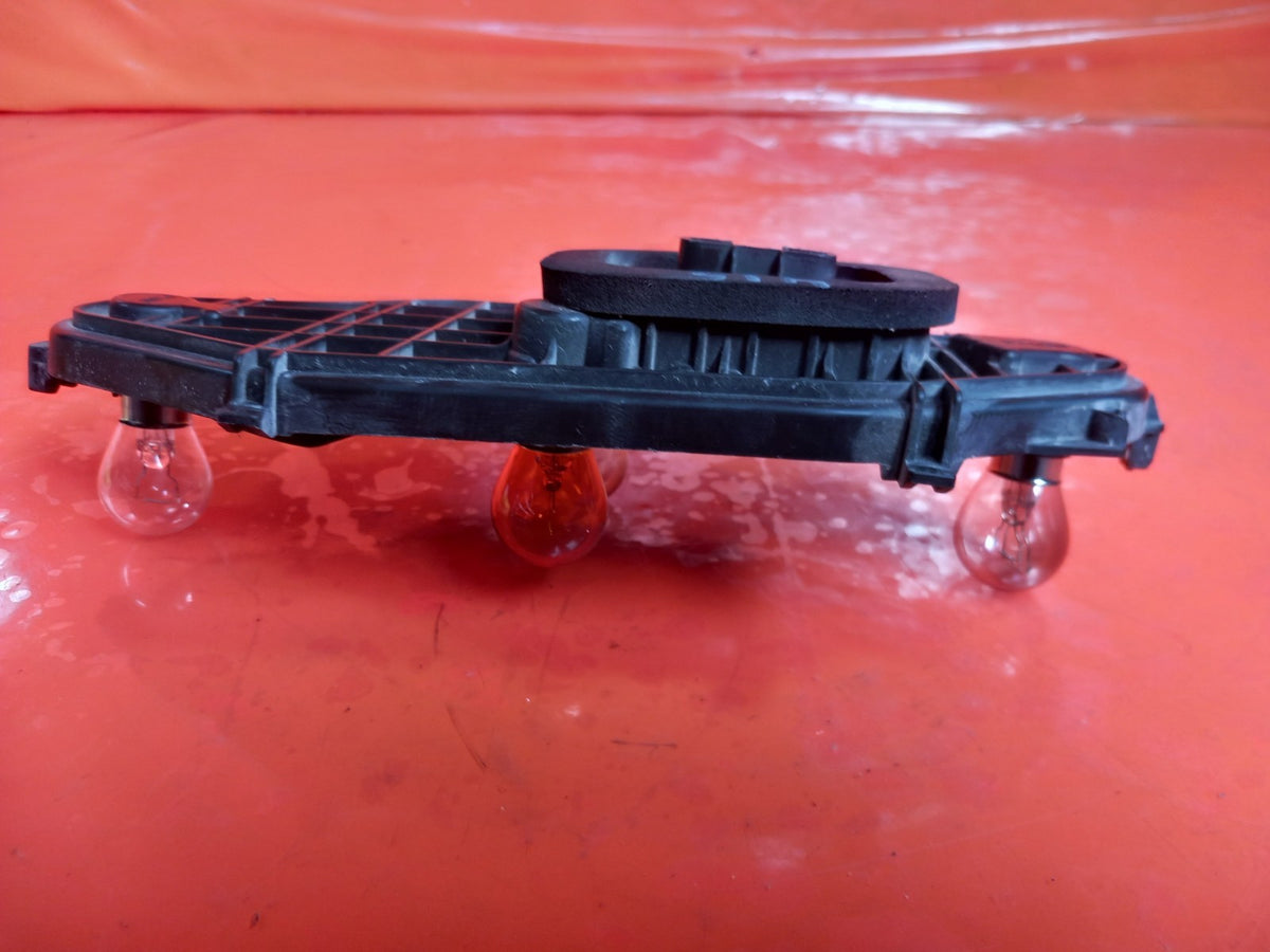 Citroen Berlingo 650 1.5 Diesel 2021 Rear Tail Light Bulb Holder Warranty A415 - Image 12