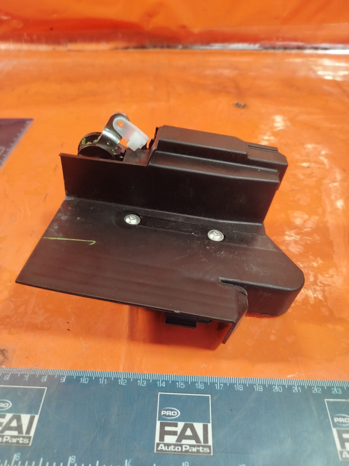 ✅2024 DACIA DUSTER JOURNEY DOOR LOCK REAR RIGHT + WARRANTY A364 - Image 4