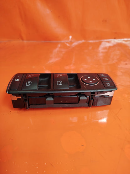 ebay-src:https://i.ebayimg.com/00/s/mtywmfgxmjaw/z/gzyaaeswp11odqza/$_57.jpg