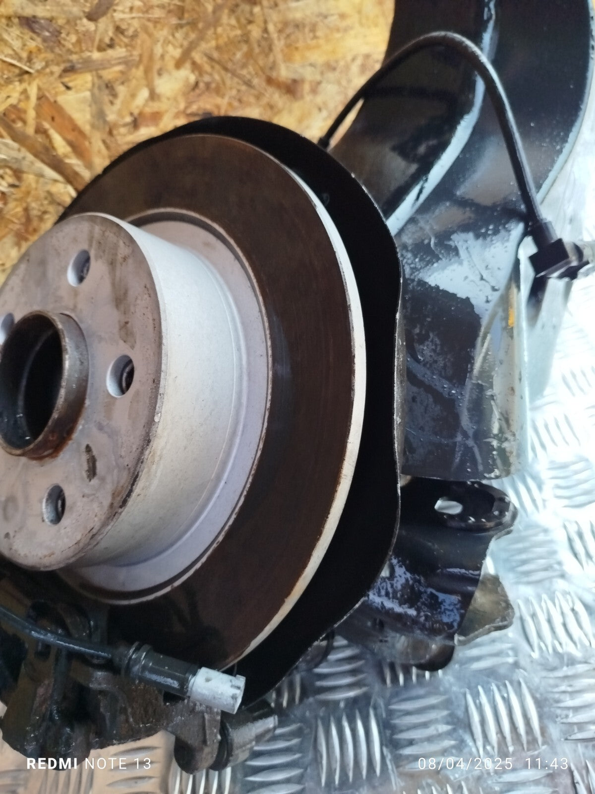 ✅BMW F45 ACTIVE TOURER 216D 1.5 DIESEL 2017 REAR RIGHT SUSPENSION HUB 6798958 - Image 4