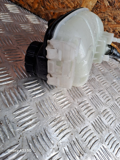 ✅MERCEDES B180 W246 2012 1.8 Diesel TANK EXPANSION OVERFLOW BOTTLE A2465000049 - Image 12