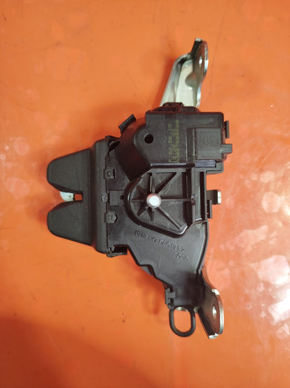 ✅2015 MERCEDES C CLASS W205 2.0P TAILGATE BOOT LOCK A2057500600 + WARRANTY A048 - Image 7