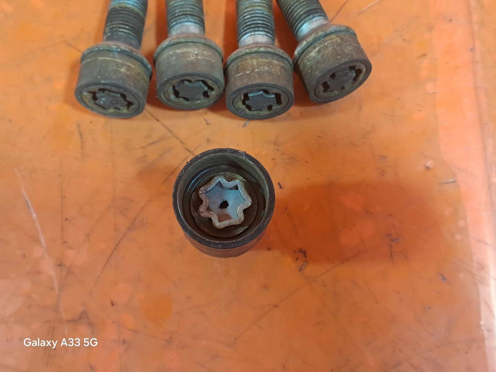 ✅2012 MERCEDES B CLASS W246 LOCKING WHEEL NUTS SET WITH KEY + WARRANTY A299 - Image 2