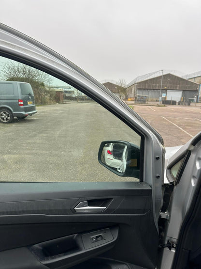 ✅2024 FORD TOURNEO CONNECT FRONT LEFT DOOR CARD PANEL + WARRANTY A366 - Image 2