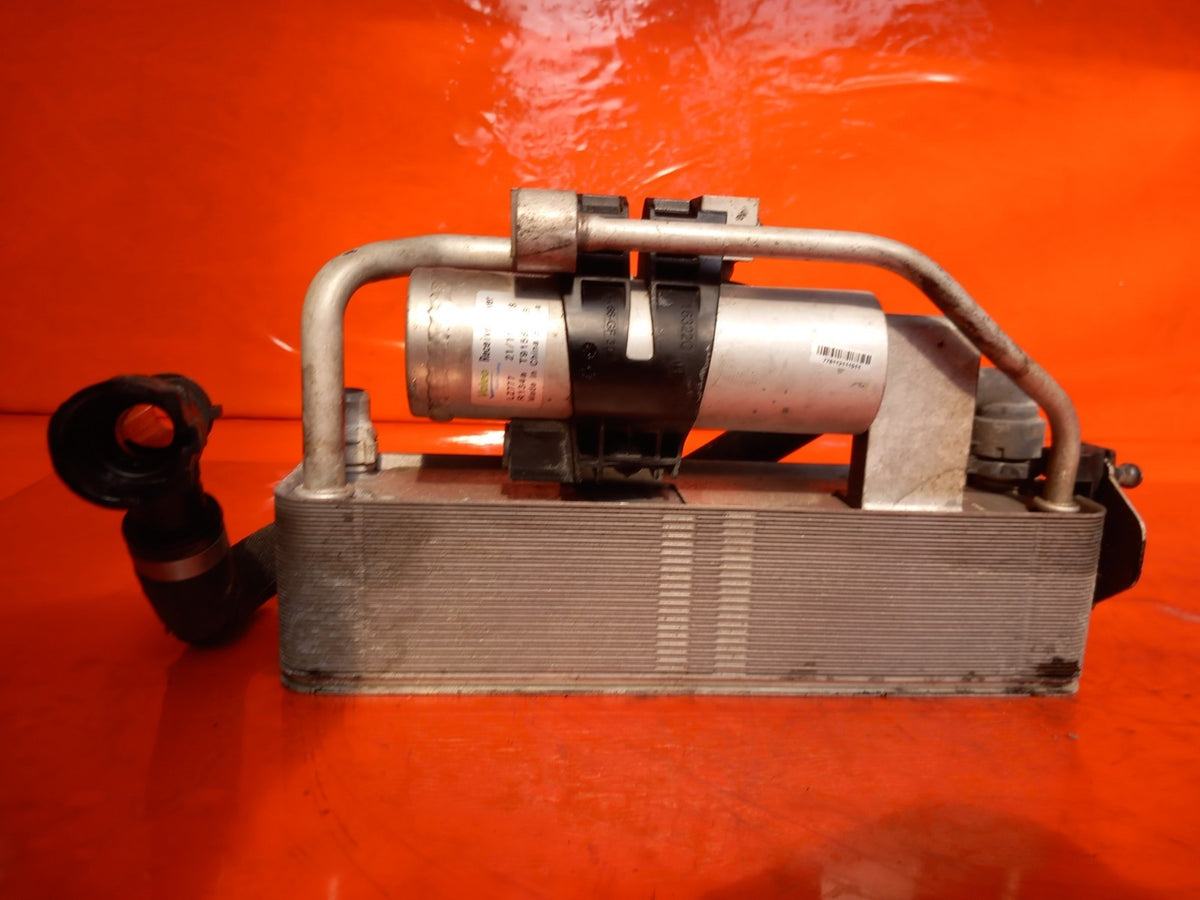 ebay-src:https://i.ebayimg.com/00/s/mtiwmfgxnjaw/z/jpgaaeswdbtqbwsm/$_57.jpg