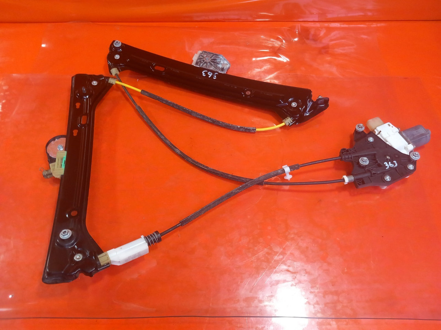 BMW F23 220D 2.0 Diesel 2016 Front Right Window Regulator 7046032 Warranty A363 - Image 2