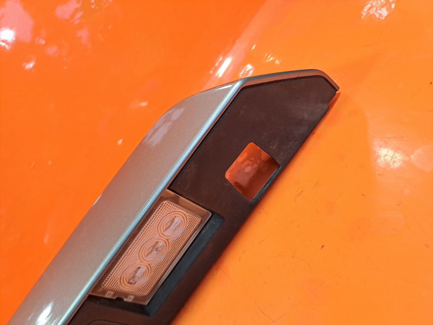 ✅2011 LAND ROVER DISCOVERY 4 L319 TAILGATE HANDLE LICENSE LIGHT AH22431E76A 239 - Image 11