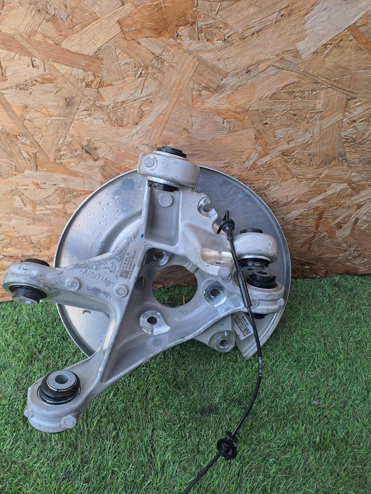 2024 TESLA MODEL 3 LONG REAR RIGHT WHEEL HUB KNUCKLE 1344416-00-C +WARRANTY A207 - Image 5
