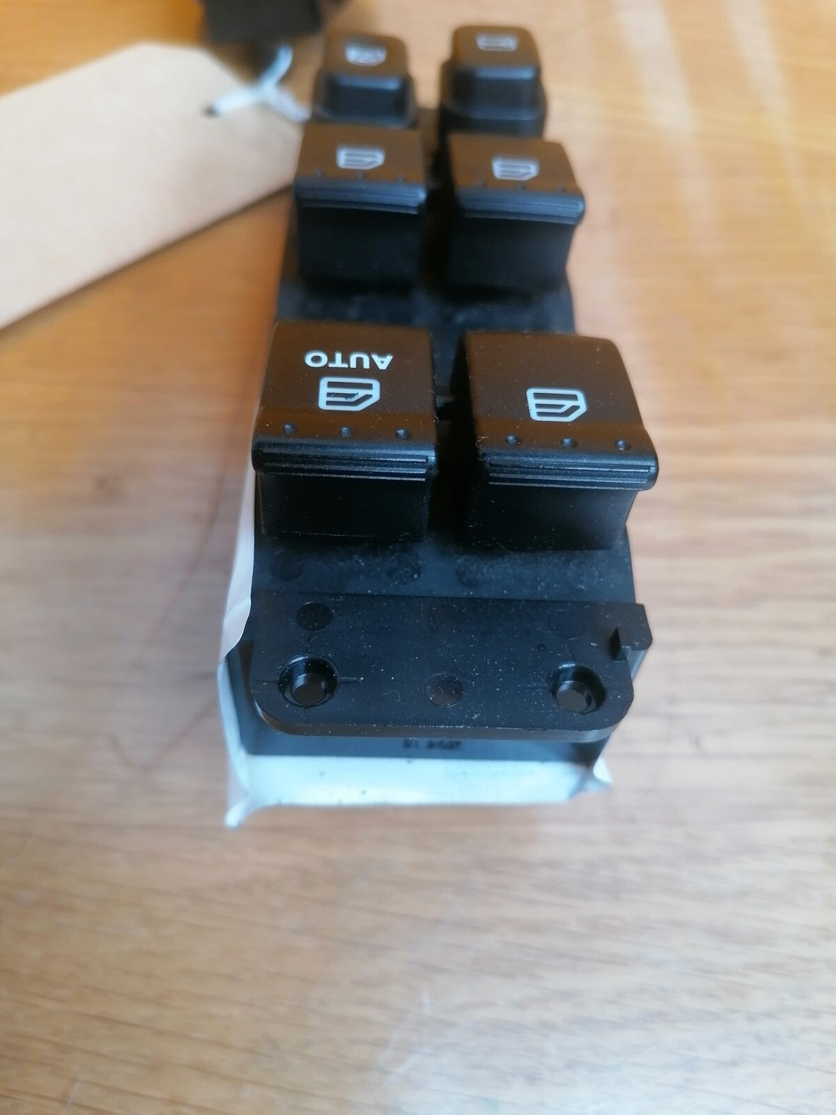 ebay-src:https://i.ebayimg.com/00/s/mtywmfgxmjaw/z/m-saaoswq51lnqw1/$_57.jpg