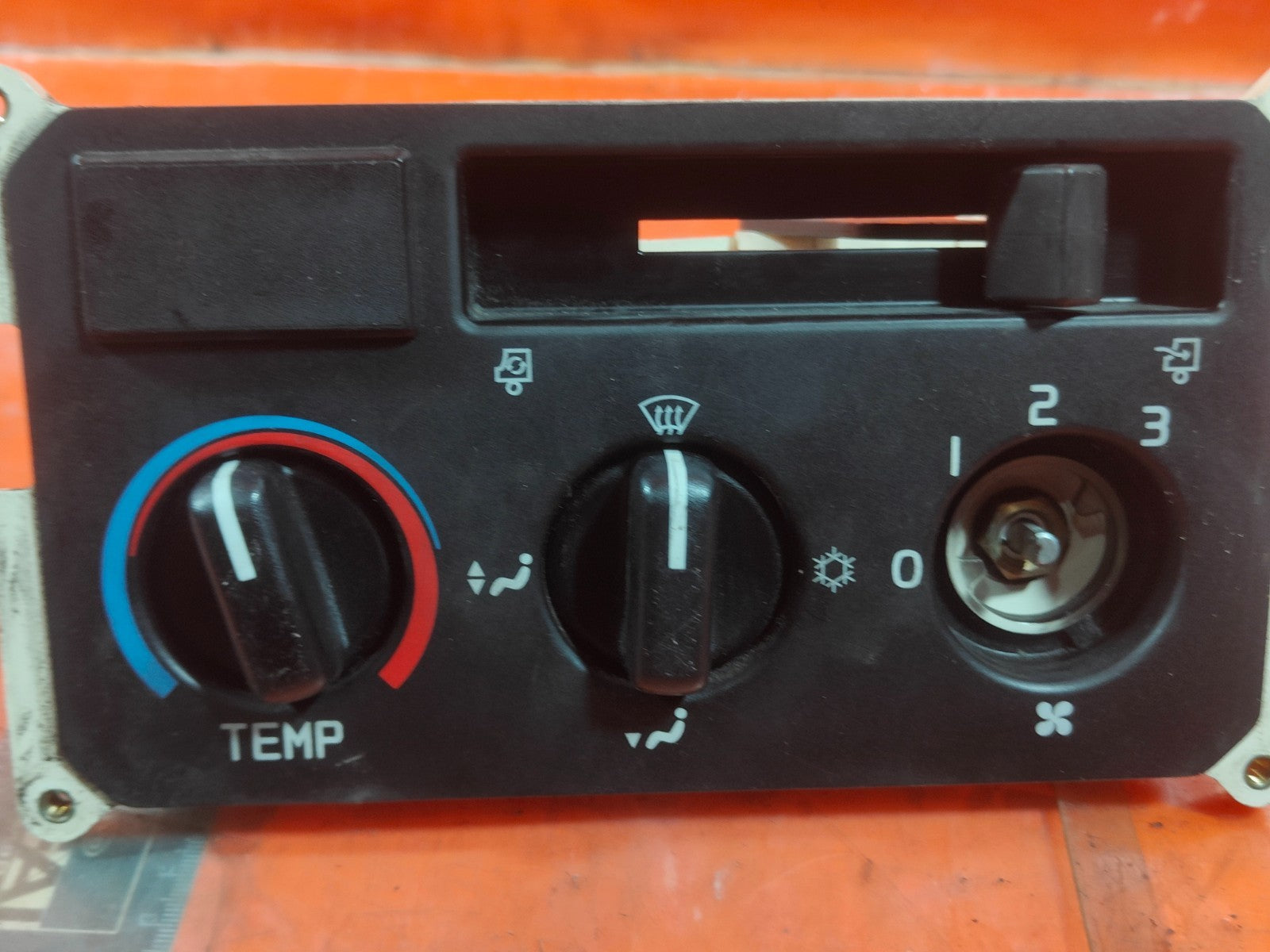 ebay-src:https://i.ebayimg.com/00/s/mtiwmfgxnjaw/z/brcaaeswpzppaspx/$_57.jpg