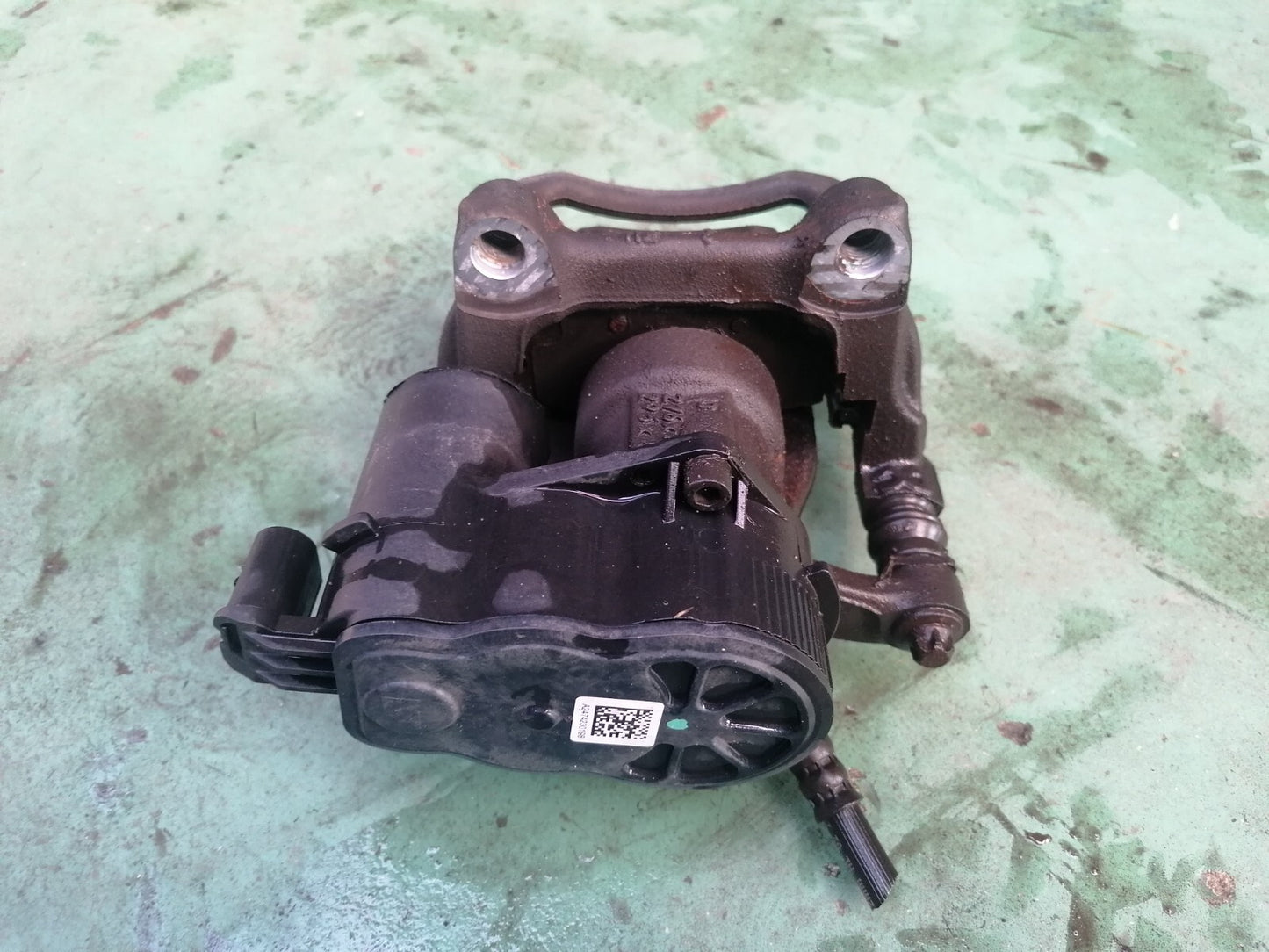 ✅2020 MERCEDES A CLASS W177 1.3P REAR LEFT BRAKE CALIPER A2474230800 A050 - Image 6