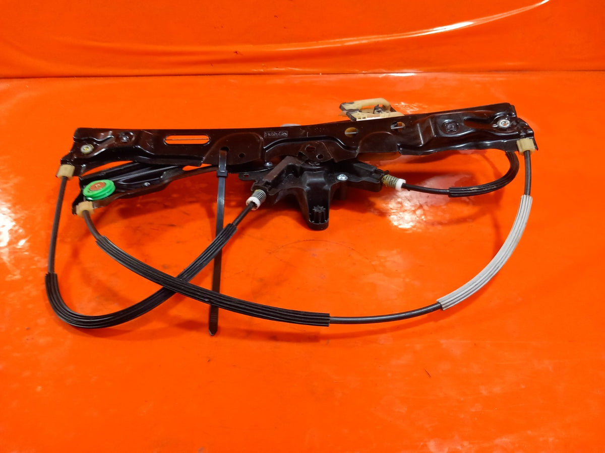 ebay-src:https://i.ebayimg.com/00/s/mtiwmfgxnjaw/z/cbgaaesw8alq4jek/$_57.jpg