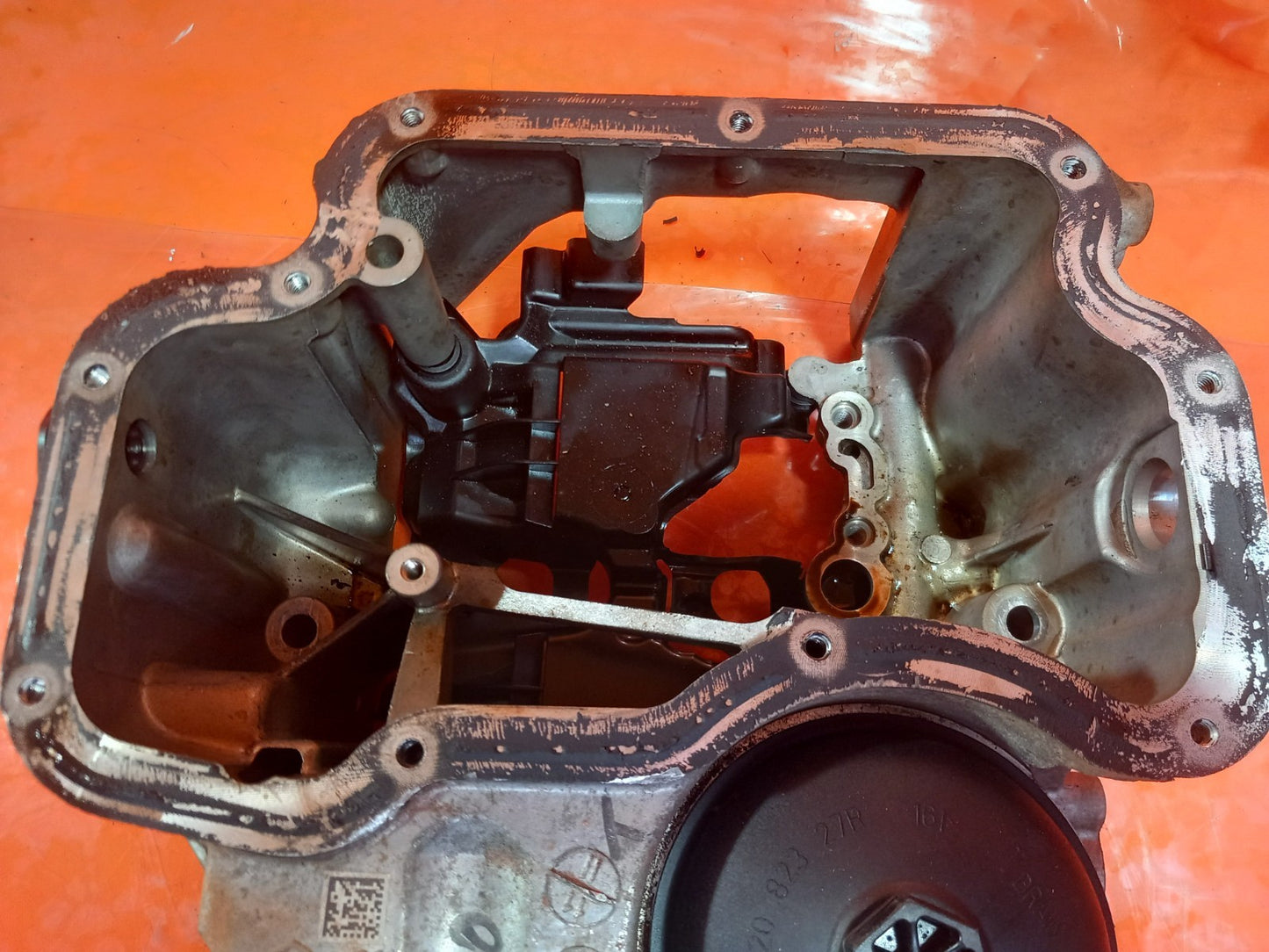 2024 Dacia Jogger Oil Sump Pan 110176811R Warranty A391 - Image 8