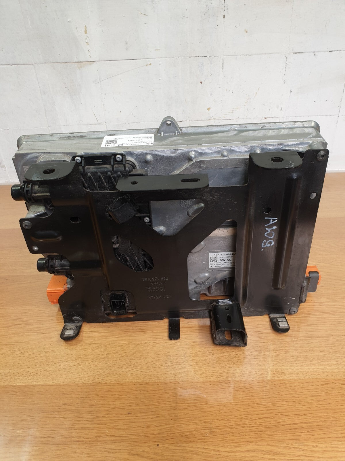 Cupra Born V2 Ev 2023 Inverter Converter 10s915000 A209 - Image 2