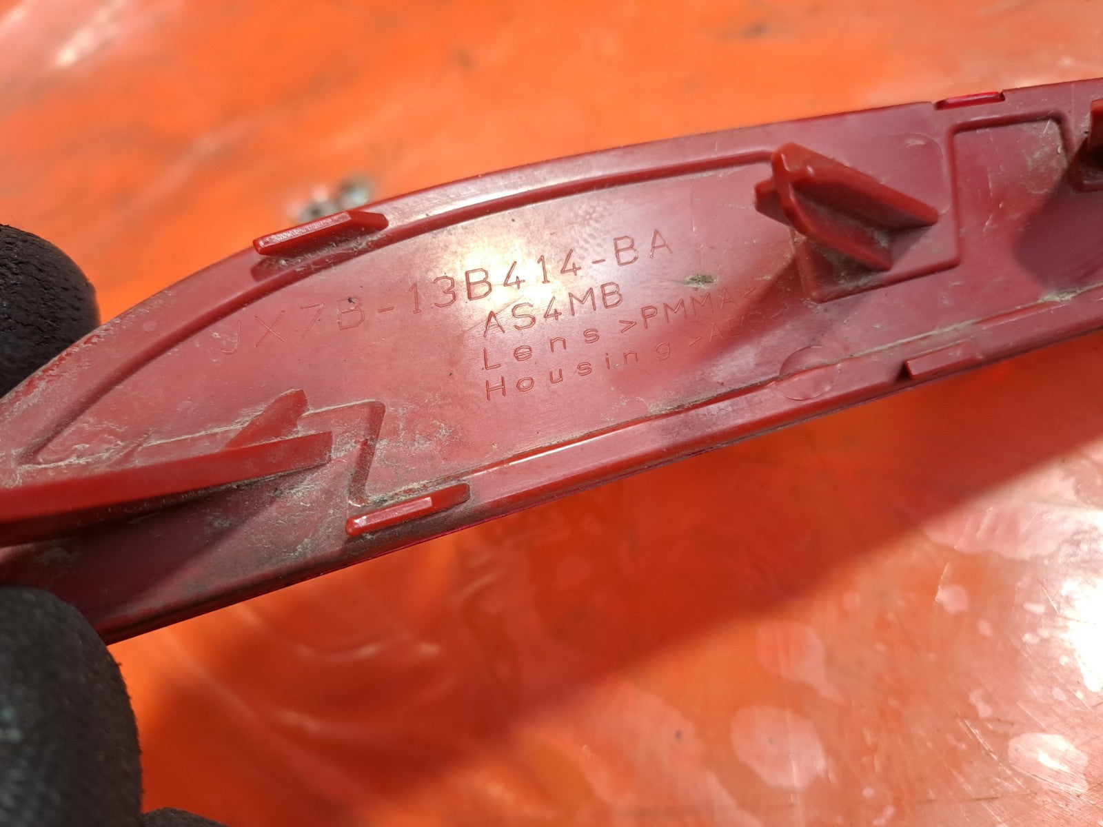 ✅2019 Ford Focus MK4 ST-Line Rear Right Bumper Reflector JX7B-13B414-BA A354 - Image 10