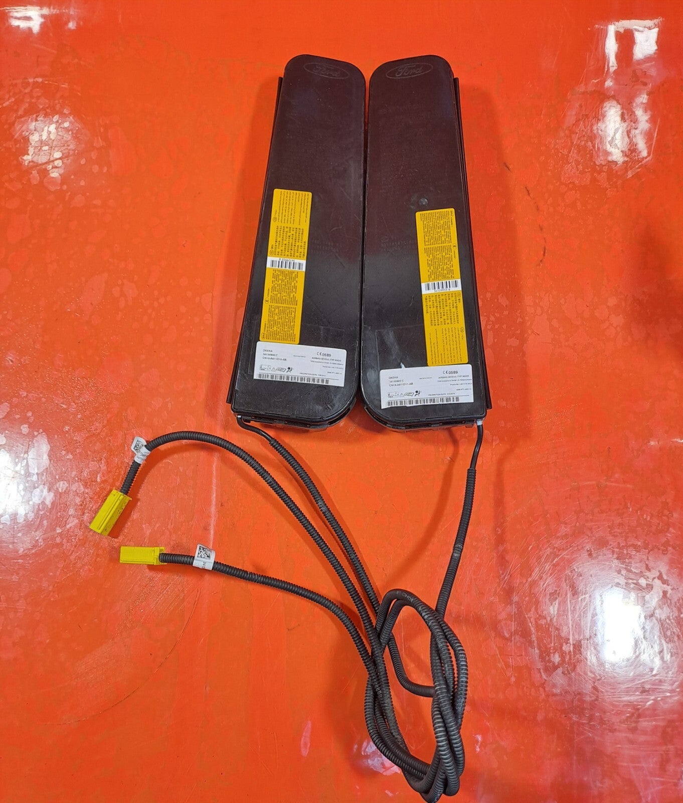 FORD ECOSPORT 1.0 PETROL 2015 FRONT SEAT ARBAG PAIR CN15A611D10AB CN15A611D11AB - Image 1
