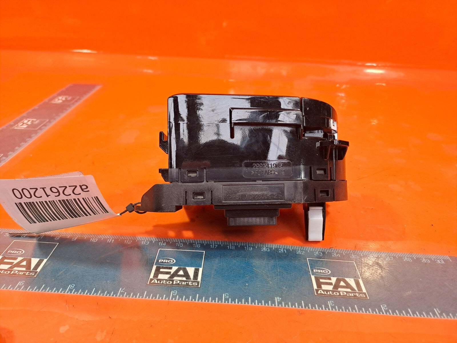 2024 HYUNDAI IONIQ 5 HANDBRAKE SWITCH 93700-GI910 + WARRANTY A226 - Image 8