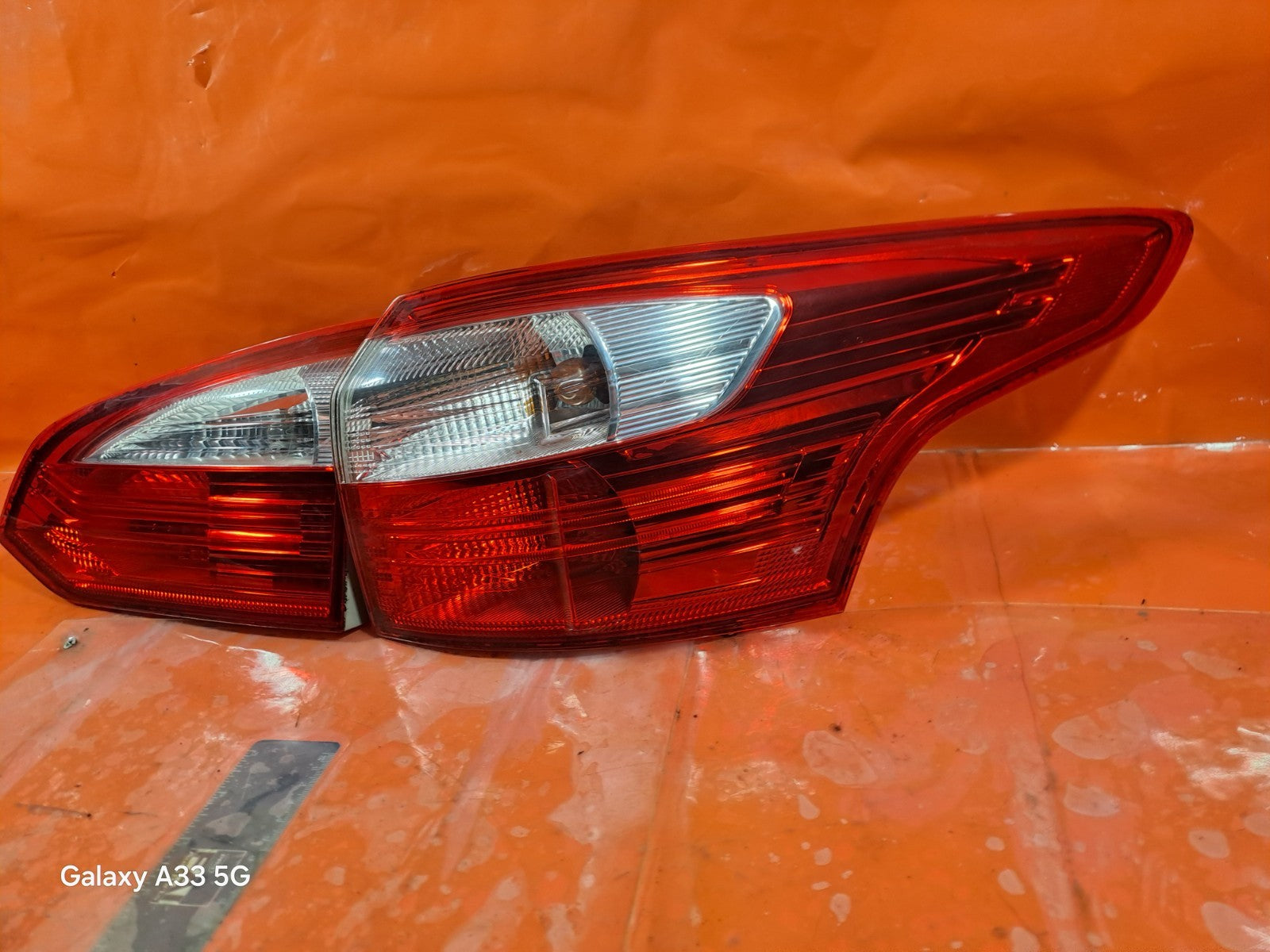 ✅2013 FORD FOCUS MK3 TITANIUM X REAR RIGHT TAIL LIGHT BM51-13404 + WARRANTY A313 - Image 5